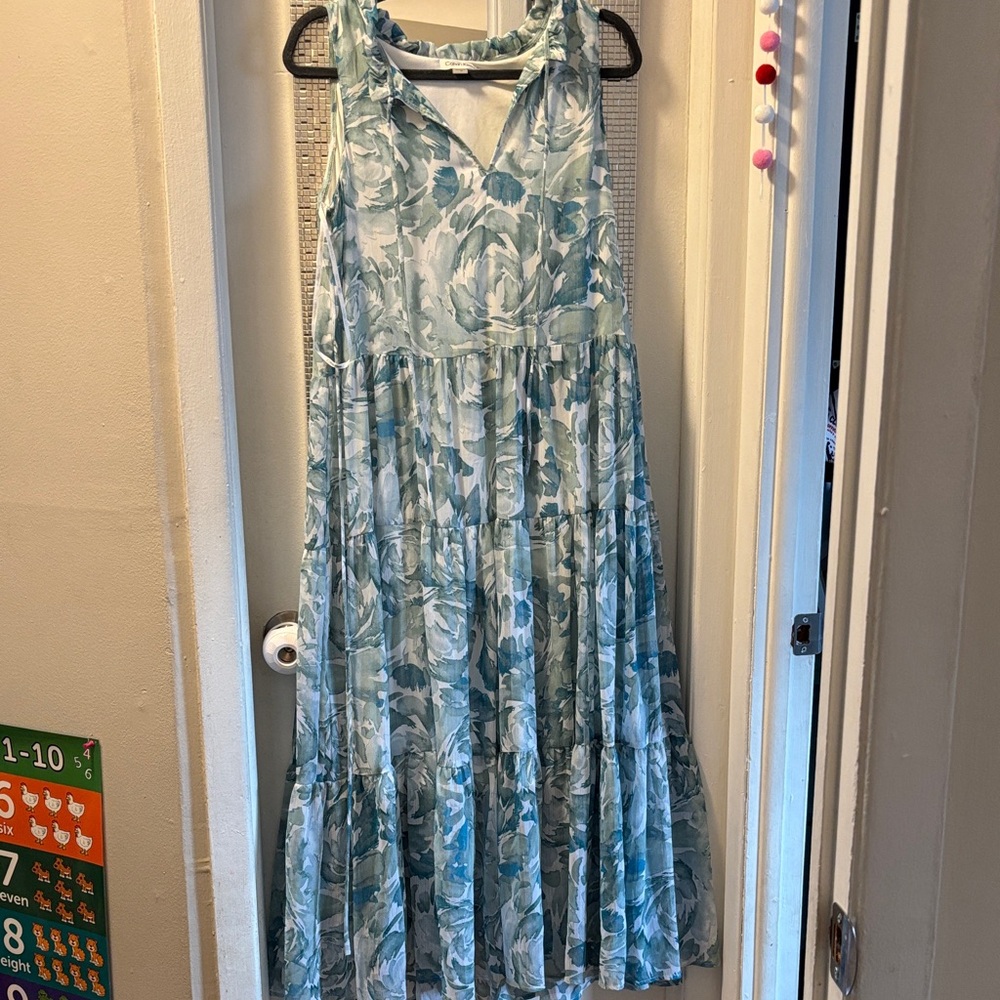 Calvin Klein Blue and White Patterned Dress